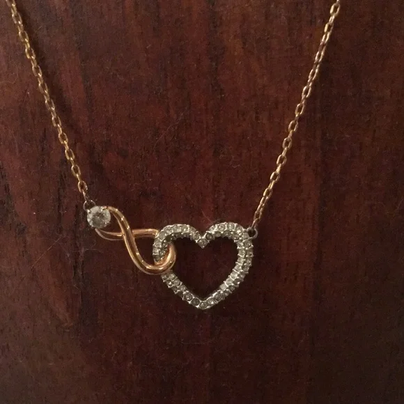 Brand New Swarovski Rose Gold and Silver Heart Necklace Brand New - Picture 10 of 17